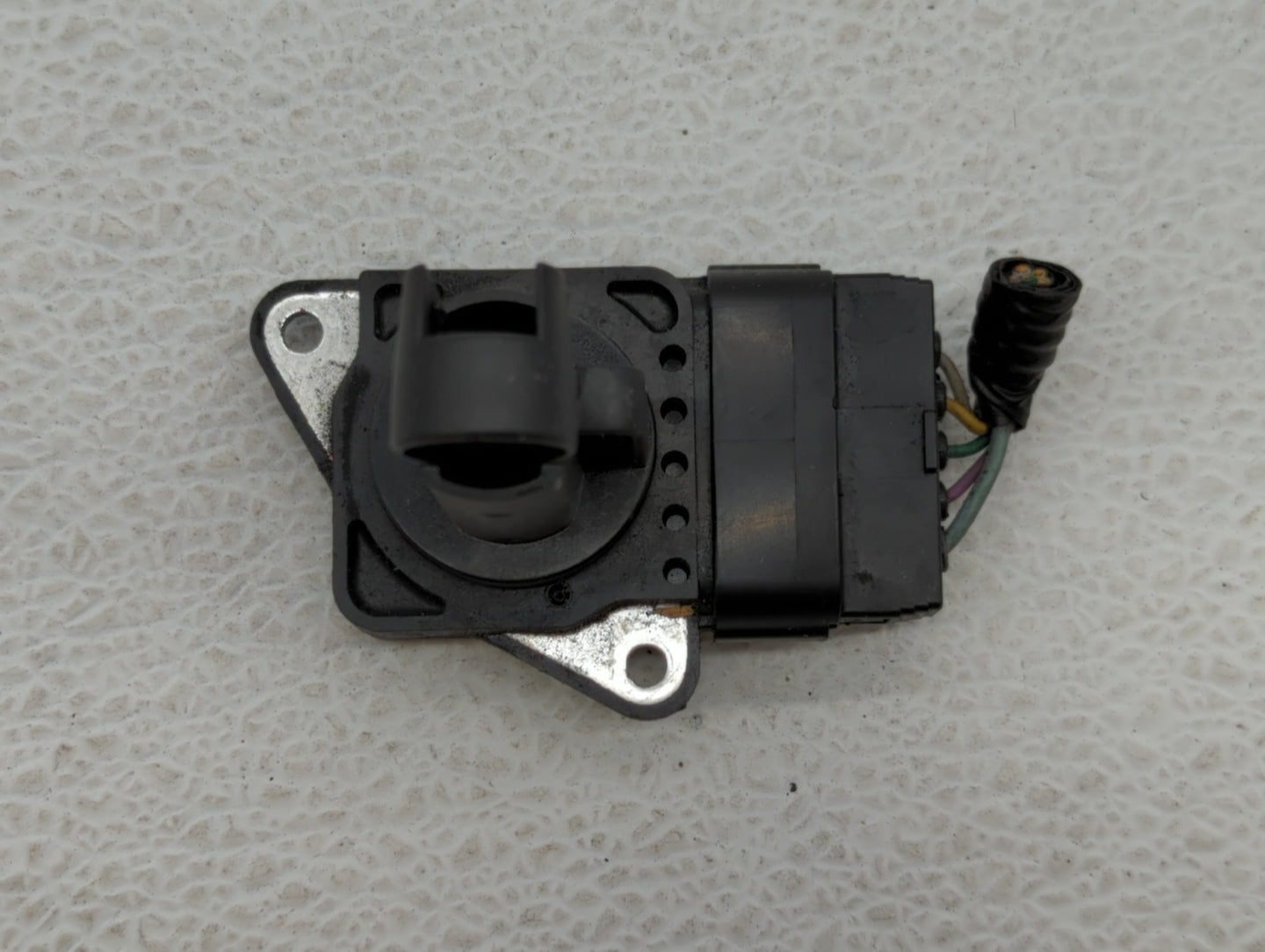 2004-2013 Mazda 3 Mass Air Flow Meter Maf - Oemusedautoparts1.com