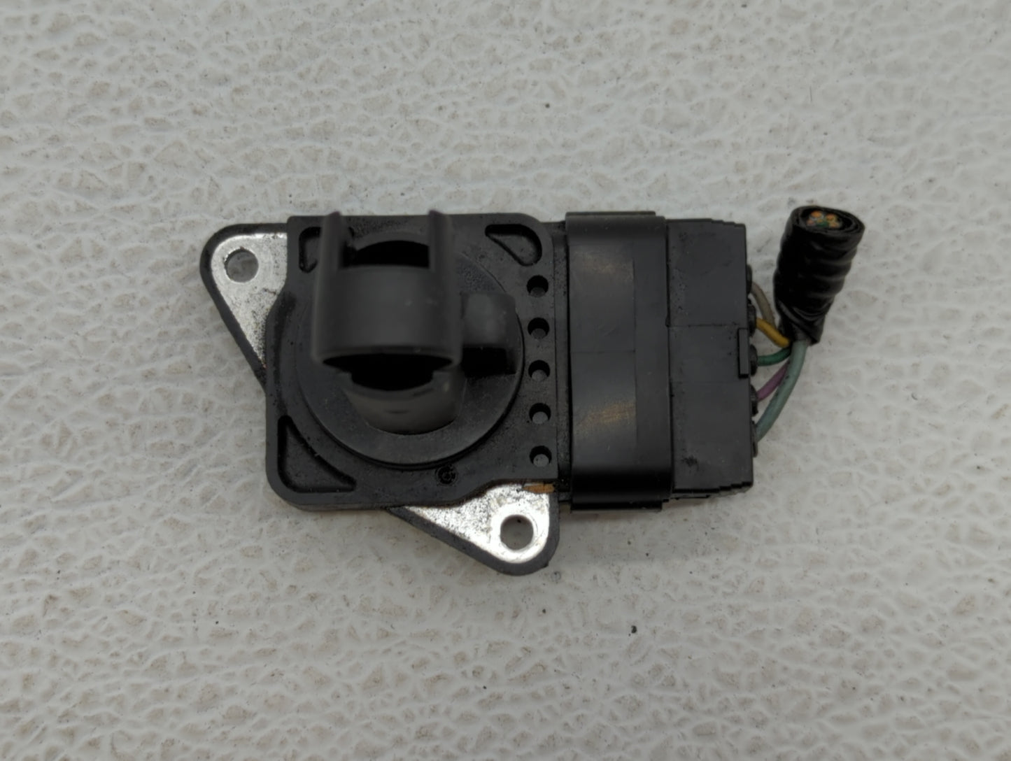 2004-2013 Mazda 3 Mass Air Flow Meter Maf - Oemusedautoparts1.com