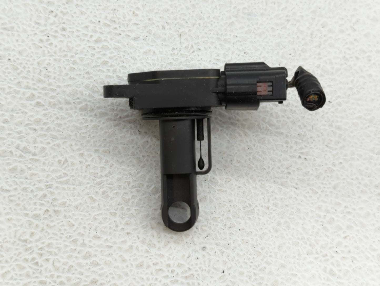 2004-2013 Mazda 3 Mass Air Flow Meter Maf - Oemusedautoparts1.com