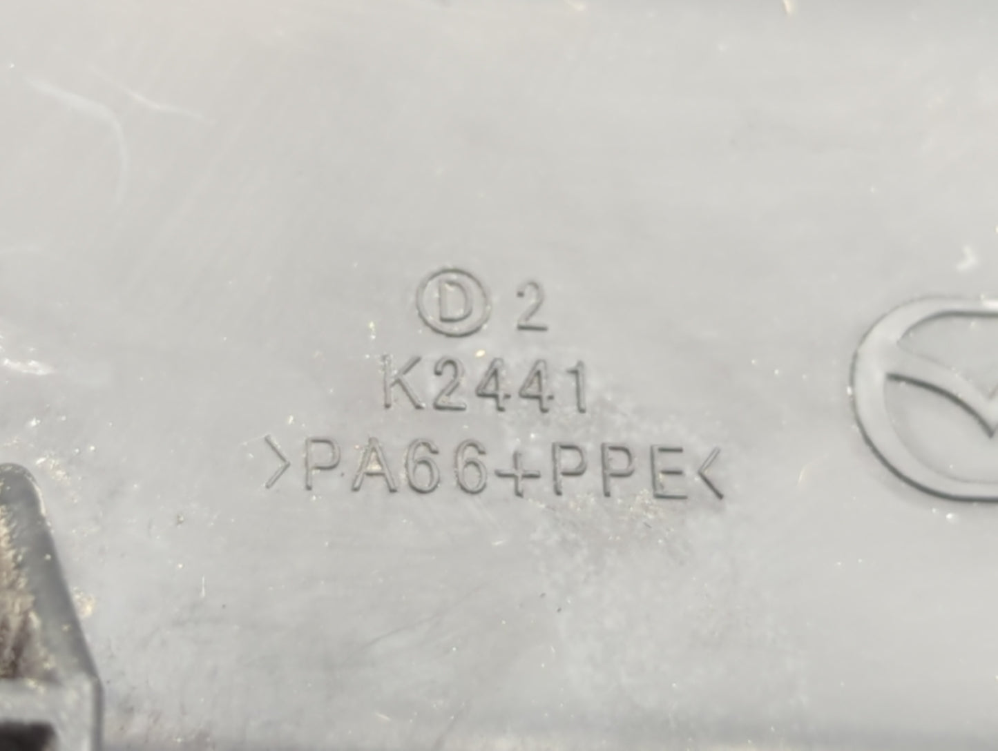 2010 Mazda 3 Fusebox Fuse Box Panel Relay Module P/N:BBM6-66761 Fits OEM Used Auto Parts - Oemusedautoparts1.com