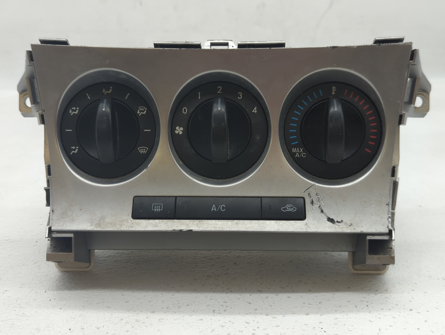 2010-2011 Mazda 3 Climate Control Module Temperature AC/Heater Replacement P/N:BBM4 9F24 BBM4 0A06, BBM4 1E25 Fits Fits 2010