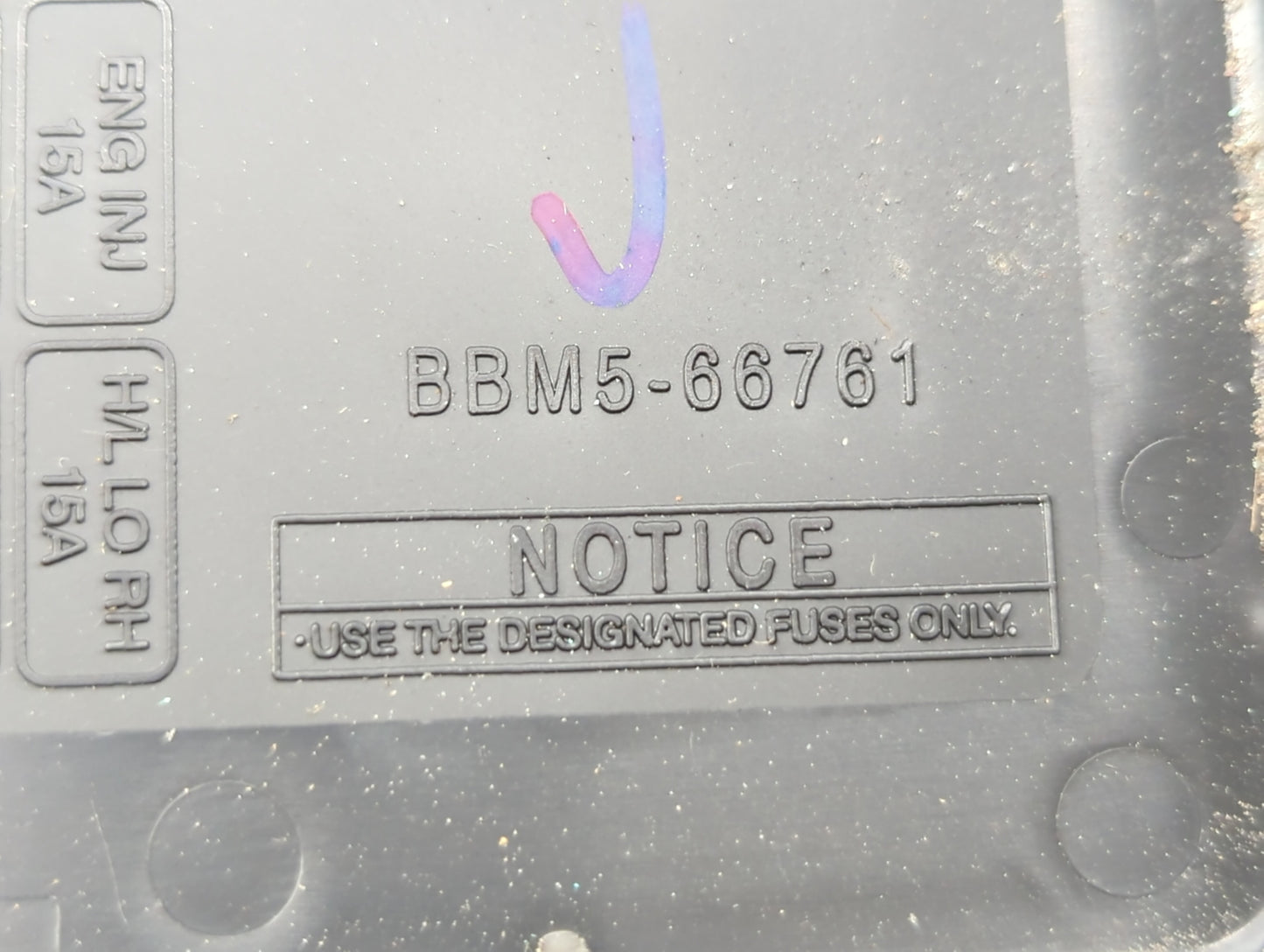 2010 Mazda 3 Fusebox Fuse Box Panel Relay Module P/N:BBM6-66761 Fits OEM Used Auto Parts - Oemusedautoparts1.com