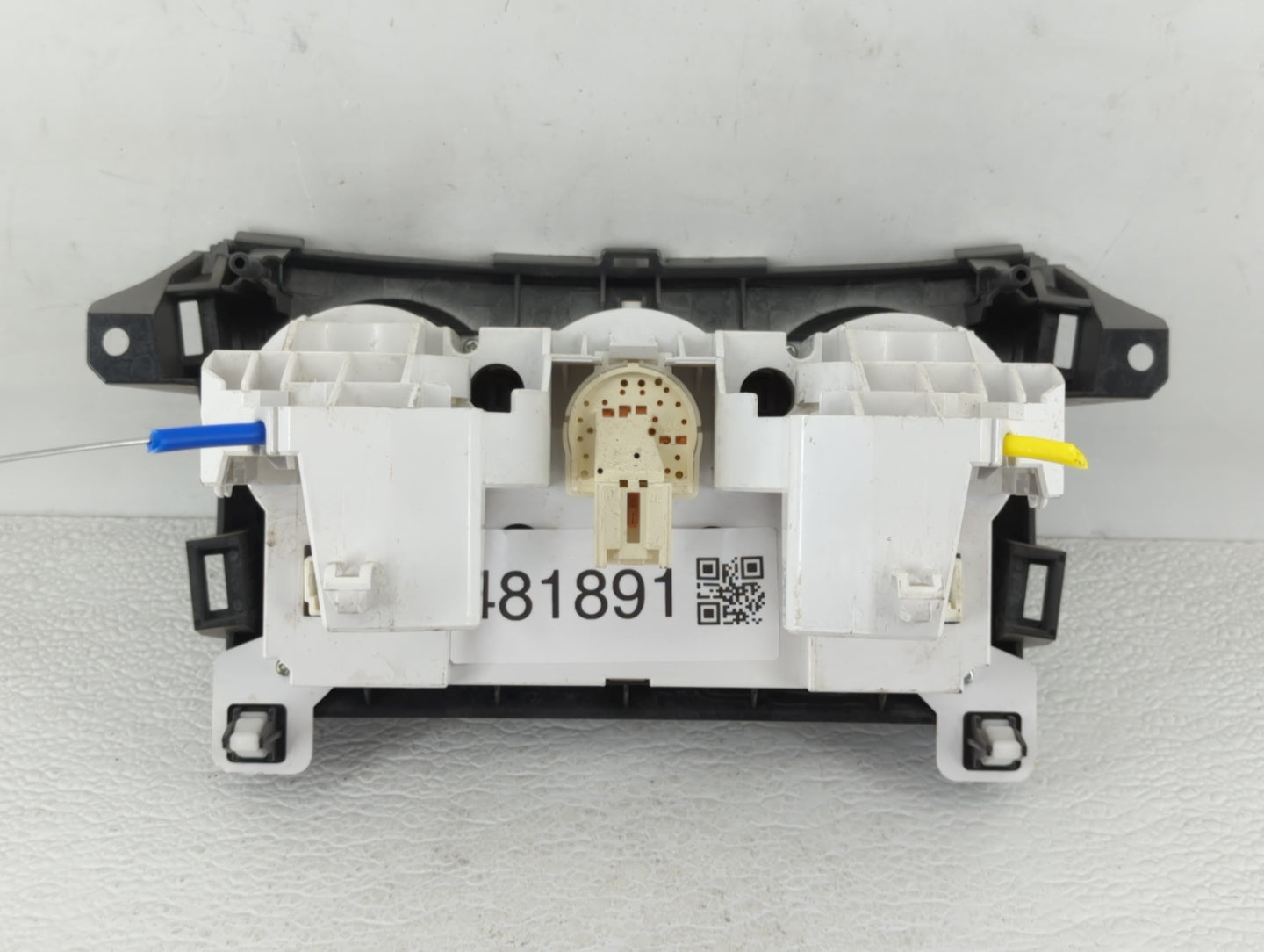 2010-2011 Mazda 3 Climate Control Module Temperature AC/Heater Replacement P/N:BBM4 9B24 BBM4 9F24, BBM4 0A06 Fits Fits 2010