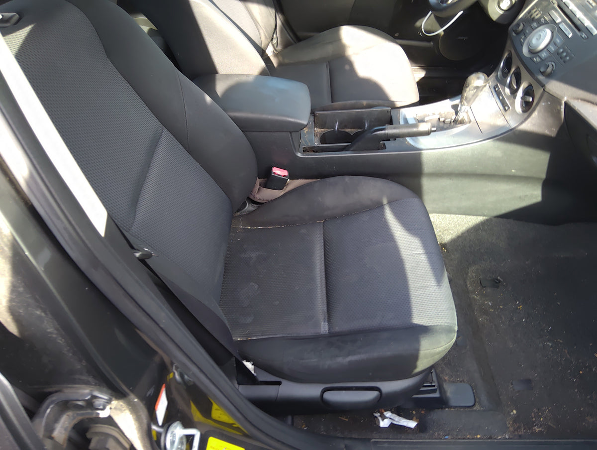 2010-2010 Mazda 3 Passenger Front Seat Oem 5055845 - Oemusedautoparts1.com