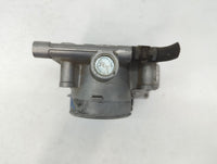 2006-2013 Mazda 3 Throttle Body P/N:L3R4 13 640 L3G2 13 640 A, P53N 13 640 Fits Fits 2006 2007 2008 2009 2010 2011 2012 2013