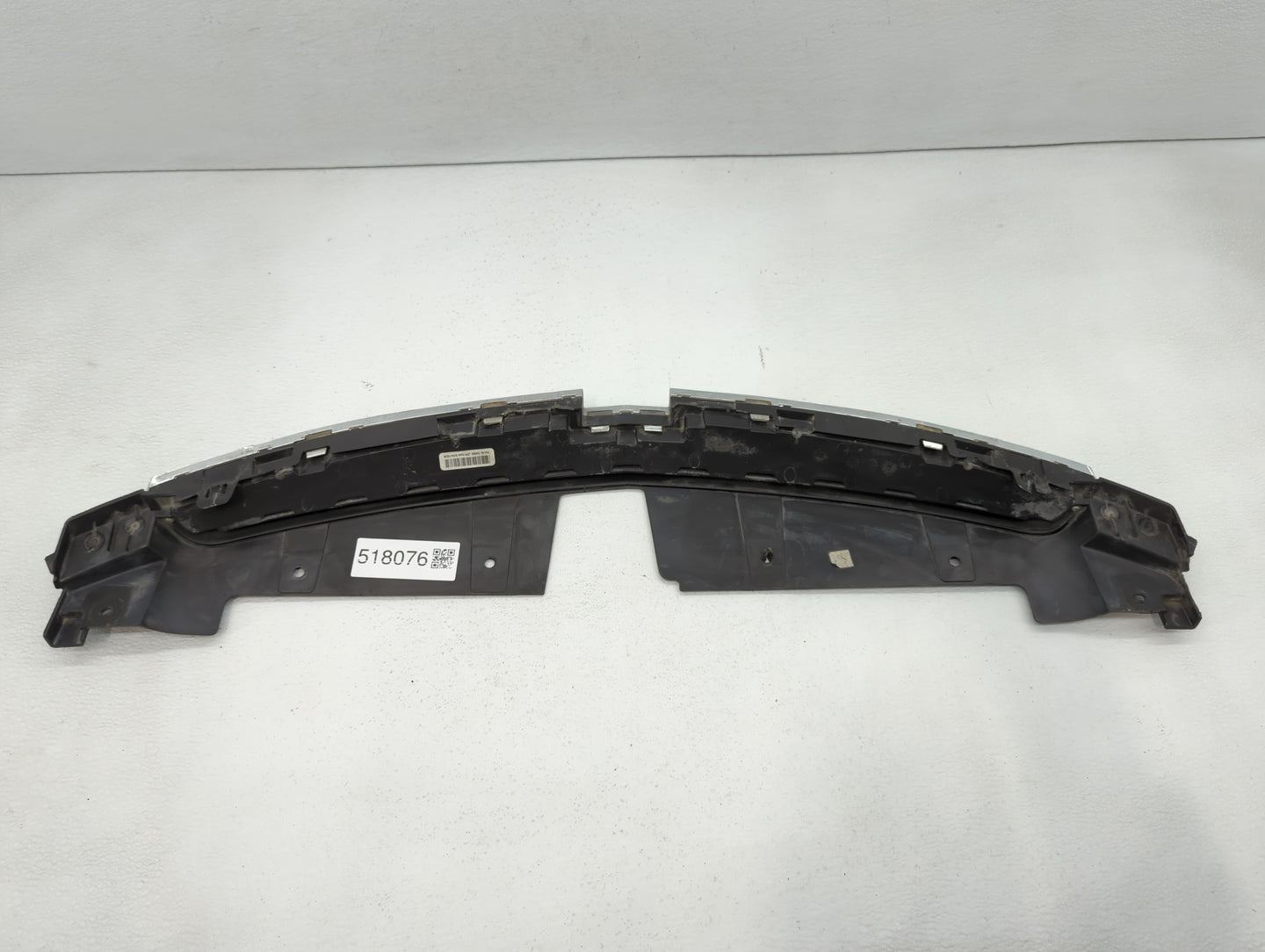 2010 Mazda 3 Front Grille Bumper Not Included - Oemusedautoparts1.com