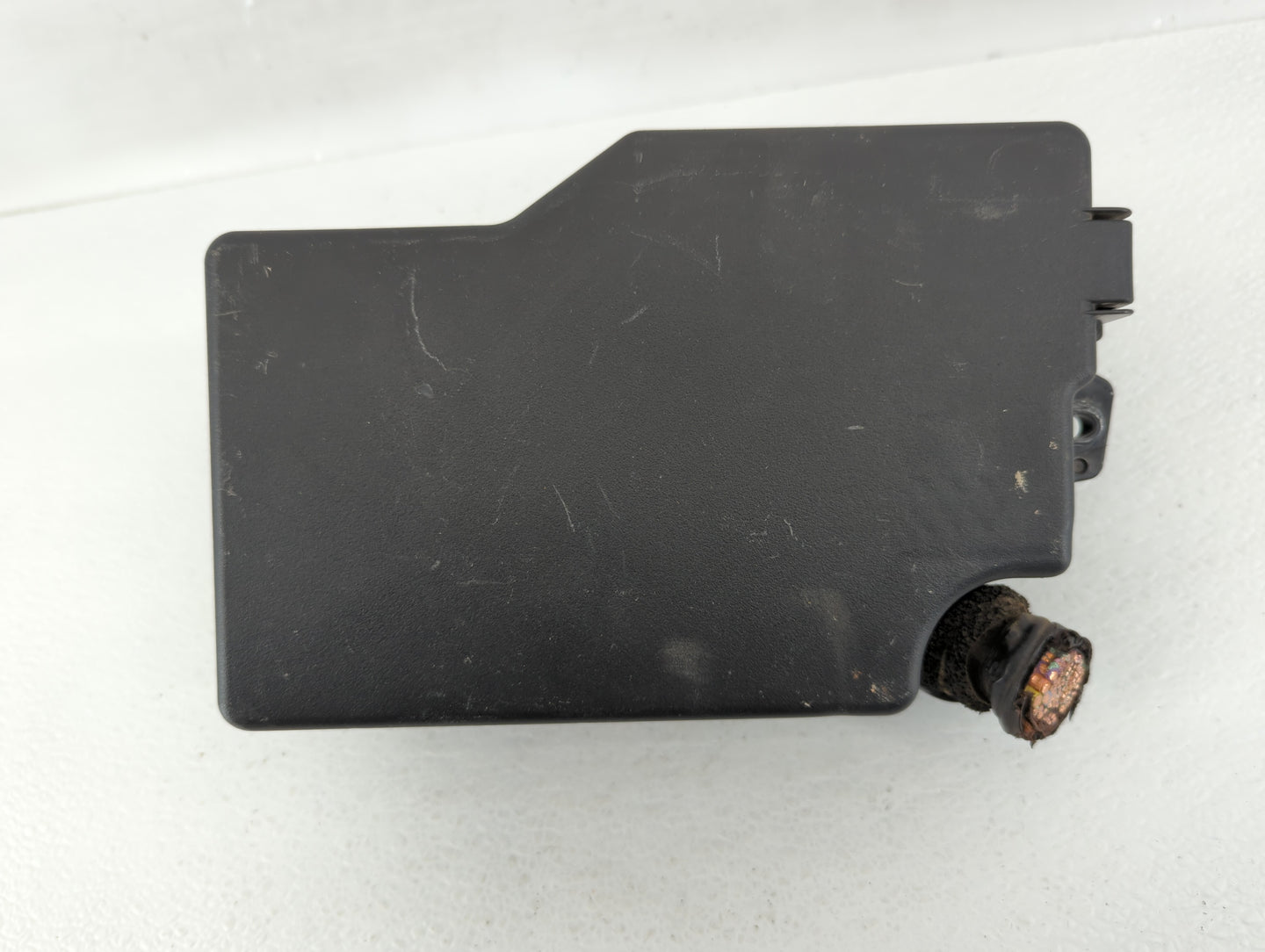 2010 Mazda 3 Fusebox Fuse Box Panel Relay Module P/N:BBM5-66761 Fits OEM Used Auto Parts - Oemusedautoparts1.com