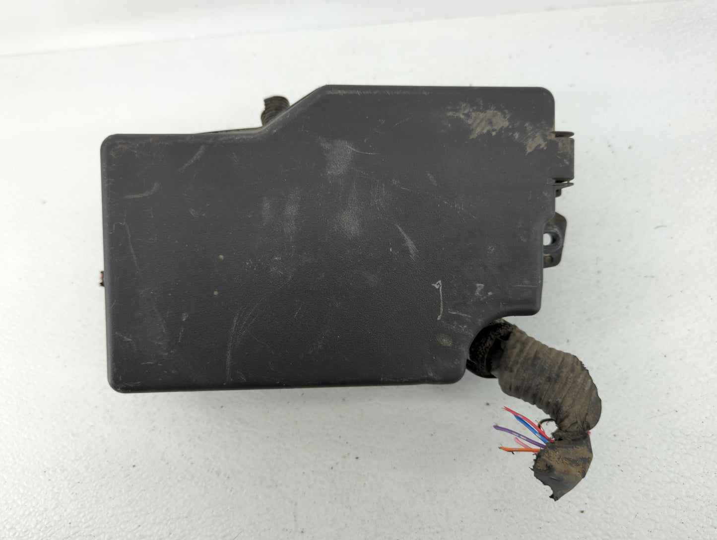 2010 Mazda 3 Fusebox Fuse Box Panel Relay Module P/N:BBM5-66761 Fits OEM Used Auto Parts - Oemusedautoparts1.com