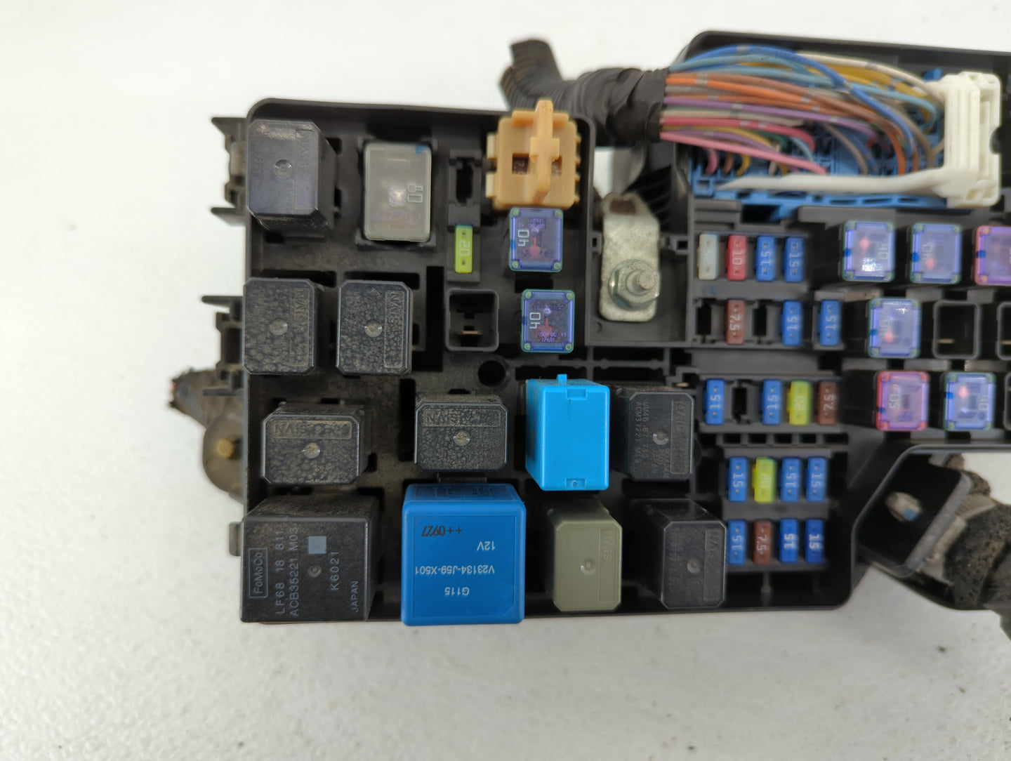 2010 Mazda 3 Fusebox Fuse Box Panel Relay Module P/N:BBM5-66761 Fits OEM Used Auto Parts - Oemusedautoparts1.com