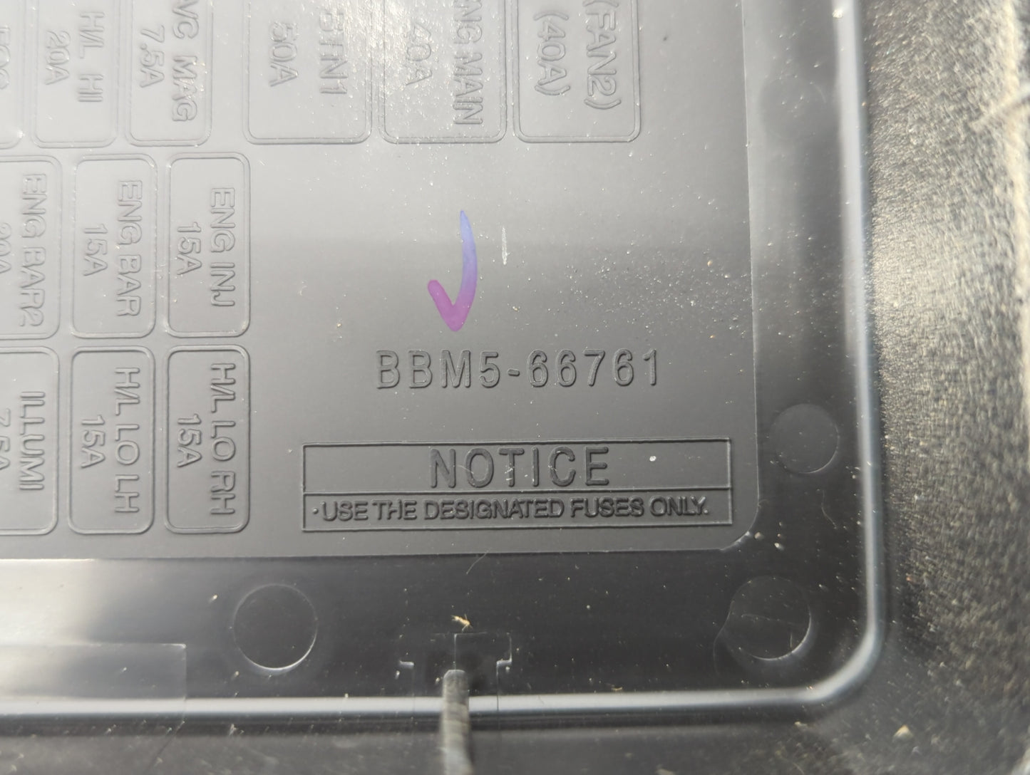 2010 Mazda 3 Fusebox Fuse Box Panel Relay Module P/N:BBM5-66761 Fits OEM Used Auto Parts - Oemusedautoparts1.com