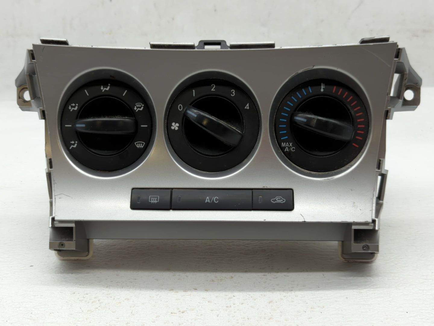 2010-2011 Mazda 3 Climate Control Module Temperature AC/Heater Replacement P/N:BBM5 61 190E Fits Fits 2010 2011 OEM Used Aut