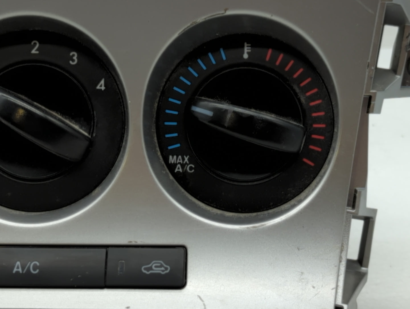 2010-2011 Mazda 3 Climate Control Module Temperature AC/Heater Replacement P/N:BBM5 61 190E Fits Fits 2010 2011 OEM Used Aut