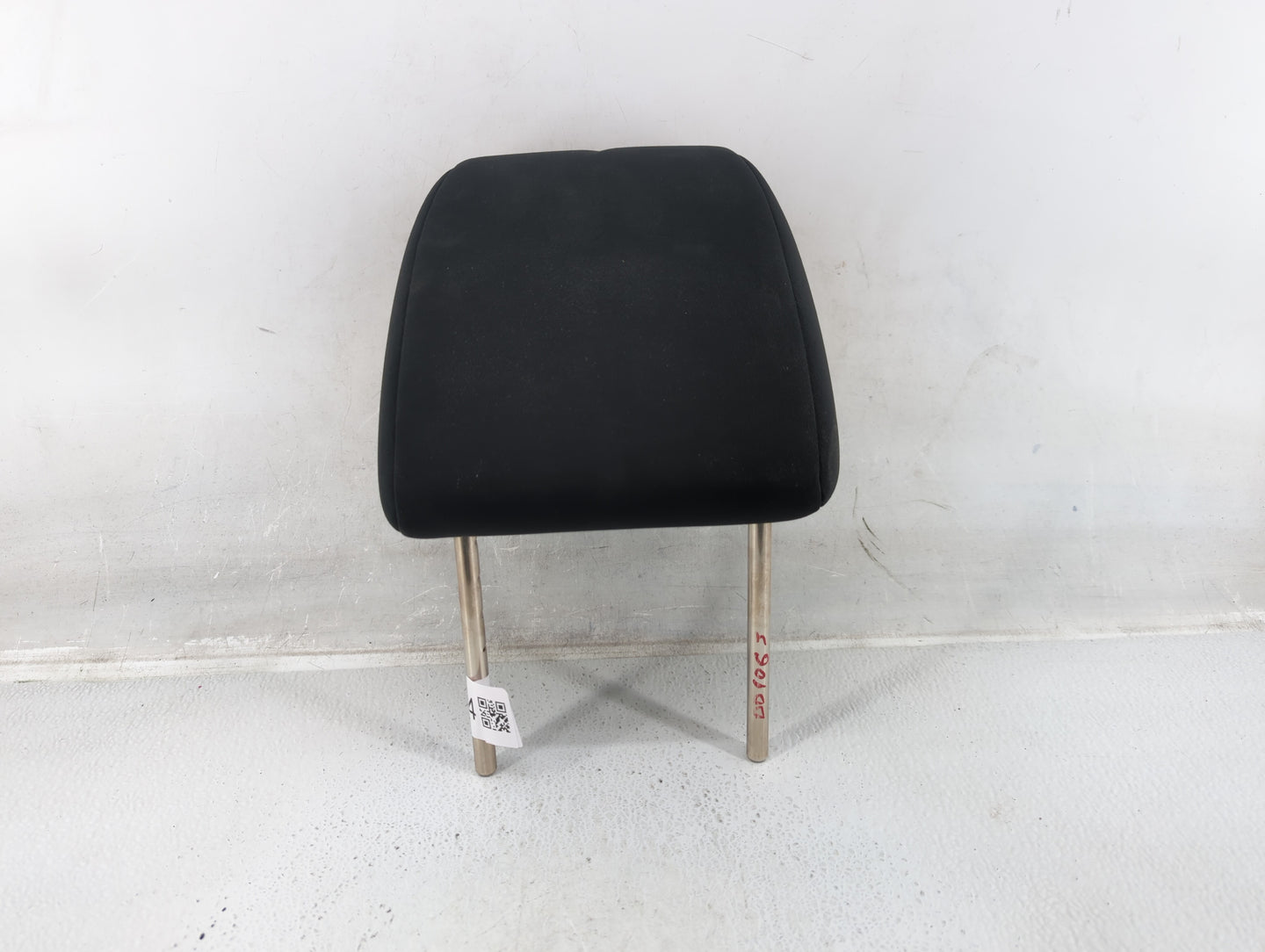 2010-2010 Mazda 3 Headrest Head Rest Front Driver Passenger Seat Black - Oemusedautoparts1.com