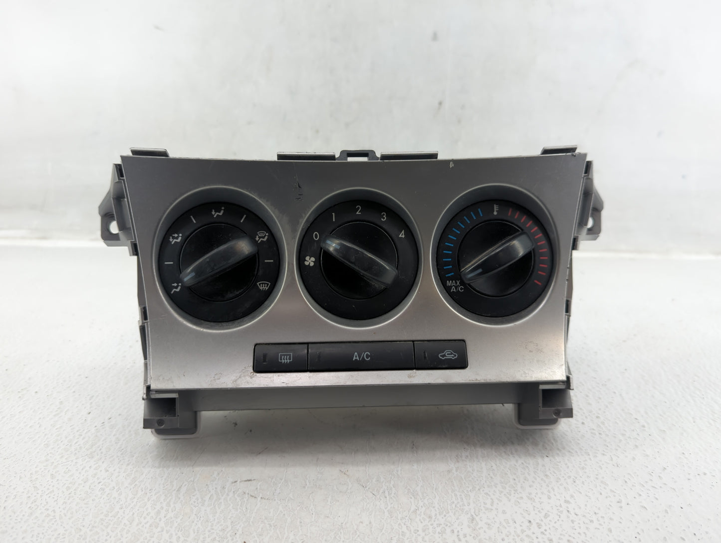 2010-2011 Mazda 3 Climate Control Module Temperature AC/Heater Replacement P/N:BBM40D23 Fits Fits 2010 2011 OEM Used Auto Pa