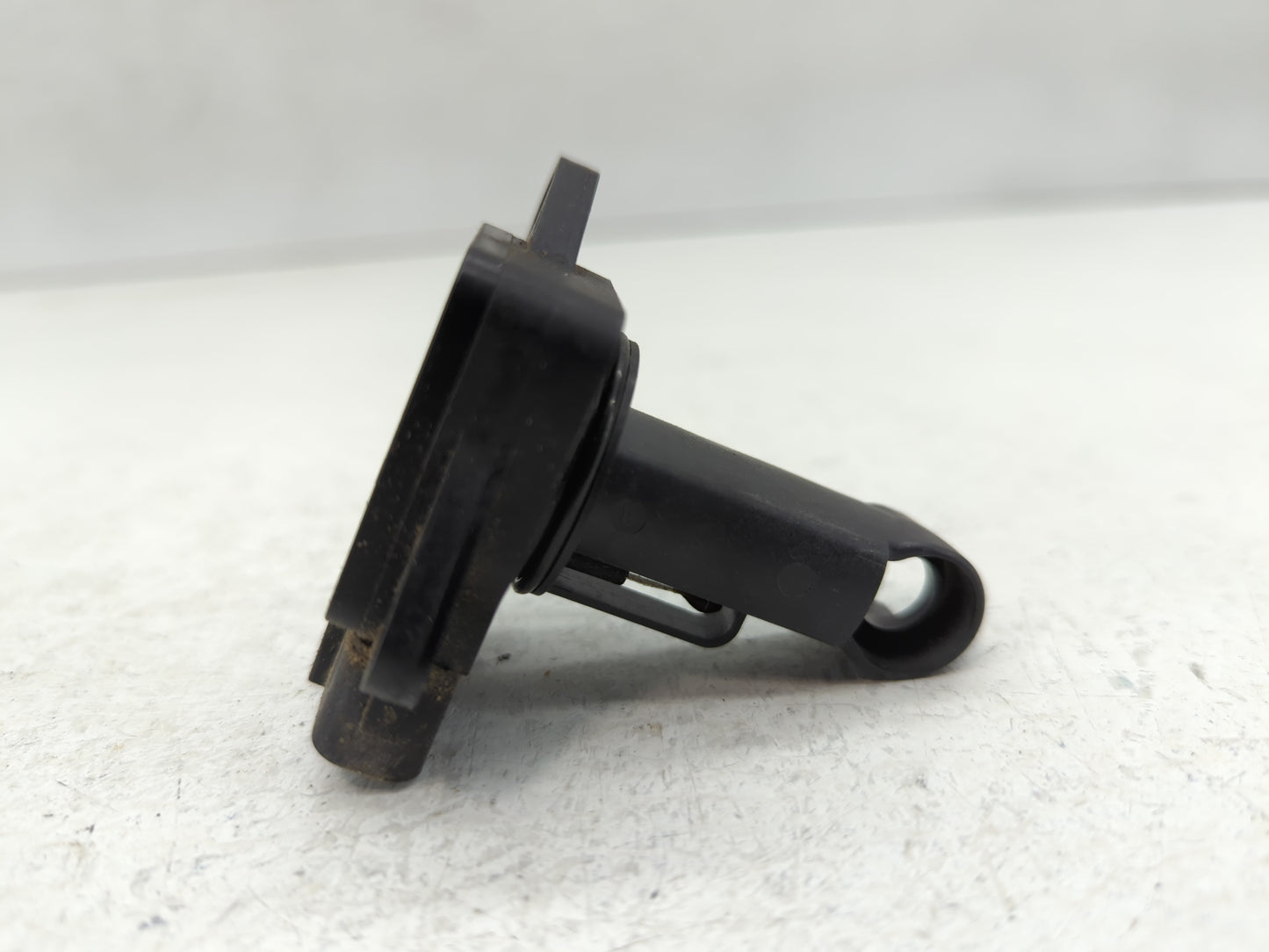 2004-2013 Mazda 3 Mass Air Flow Meter Maf - Oemusedautoparts1.com