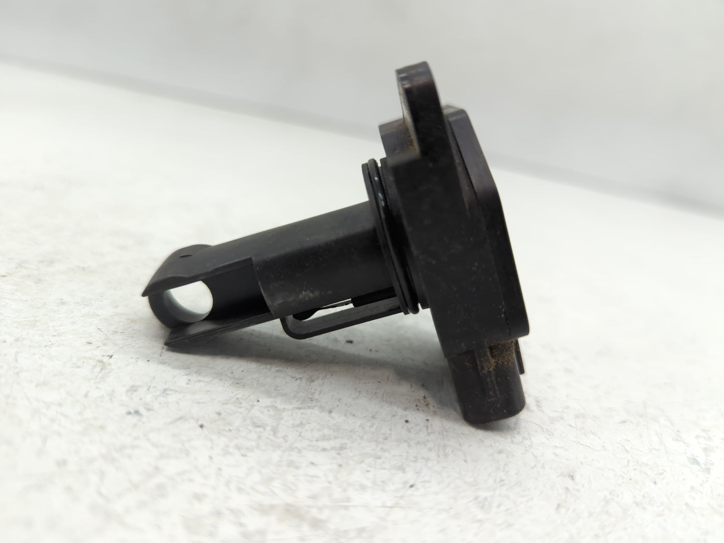 2004-2013 Mazda 3 Mass Air Flow Meter Maf - Oemusedautoparts1.com