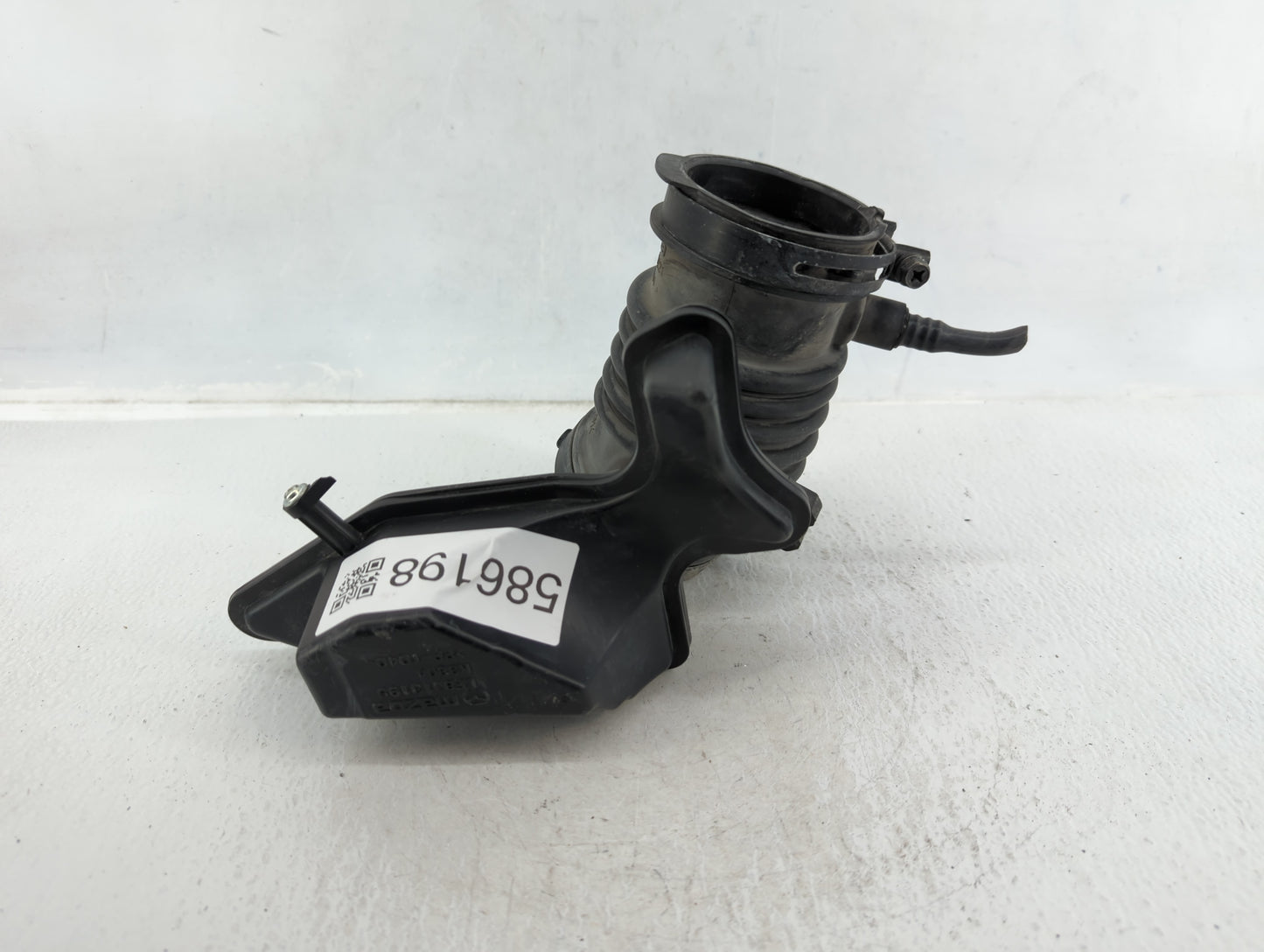 2010-2013 Mazda 3 Air Cleaner Intake-duct Hose Tube - Oemusedautoparts1.com