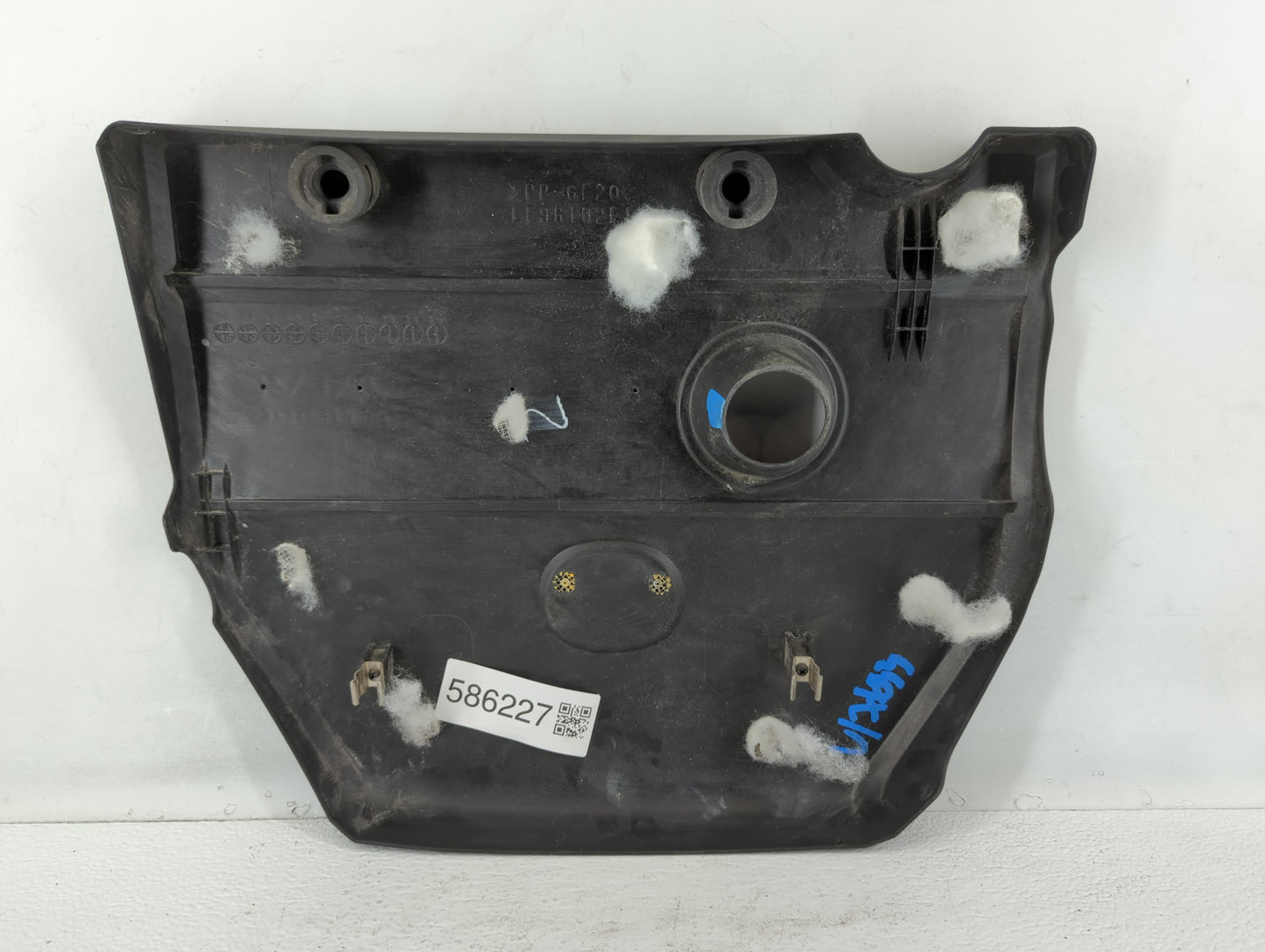 2010 Mazda 3 Engine Cover - Oemusedautoparts1.com