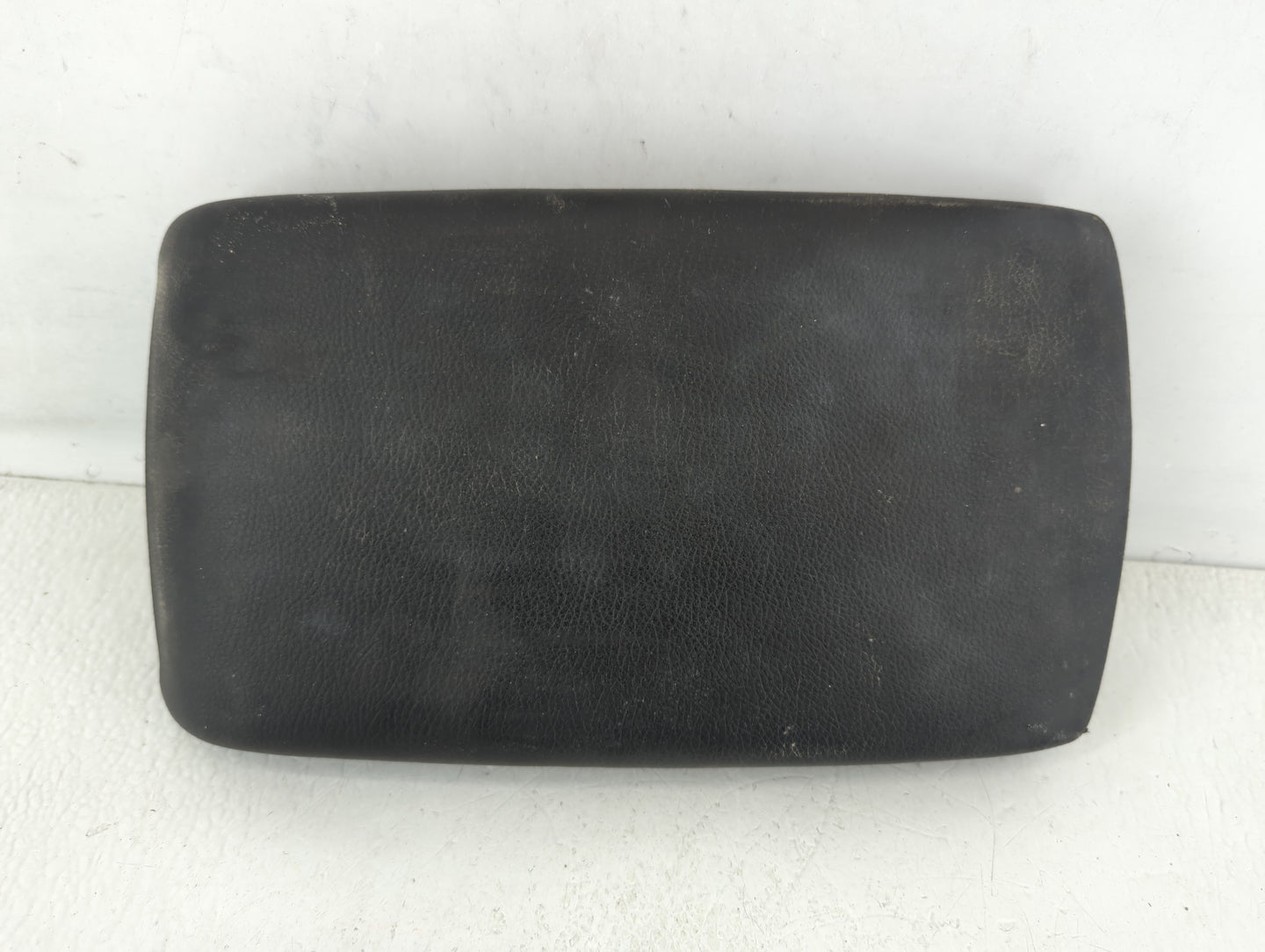 2010 Mazda 3 Center Console Armrest Cover Lid Black - Oemusedautoparts1.com