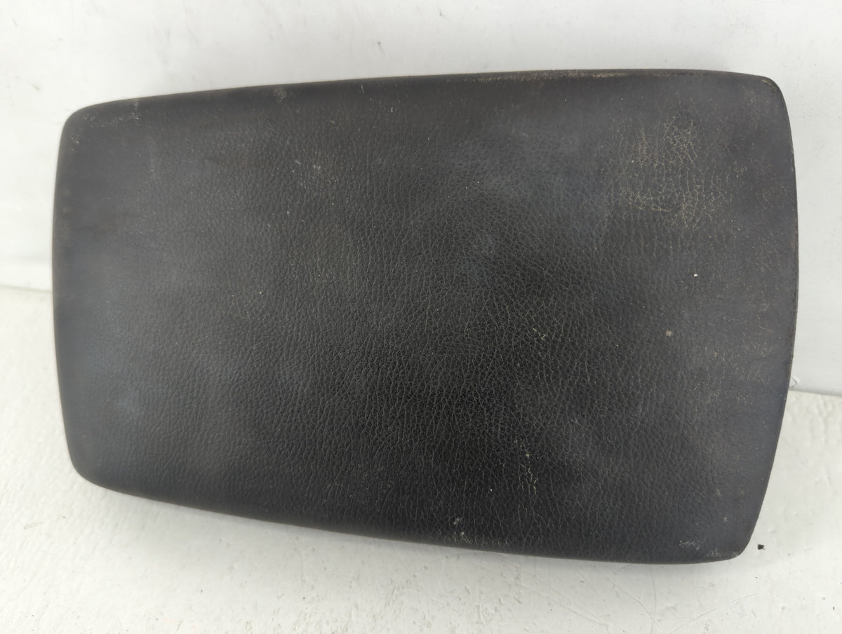 2010 Mazda 3 Center Console Armrest Cover Lid Black 589168 - Oemusedautoparts1.com