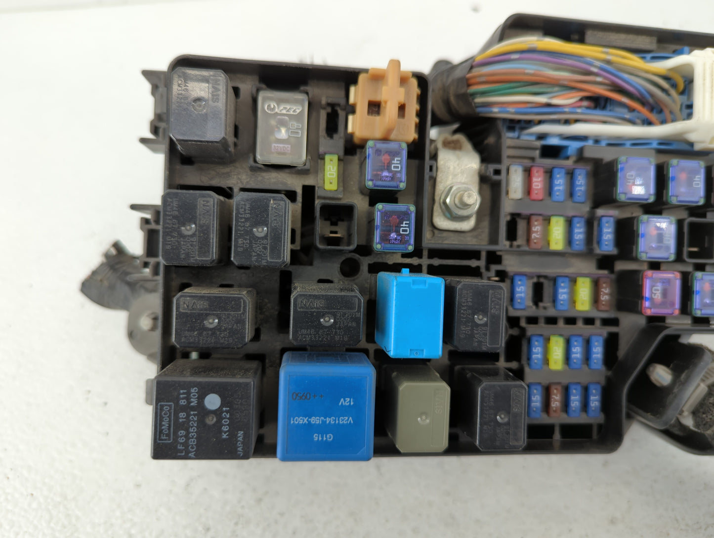2010 Mazda 3 Fusebox Fuse Box Panel Relay Module P/N:BBM5-66761 Fits OEM Used Auto Parts - Oemusedautoparts1.com