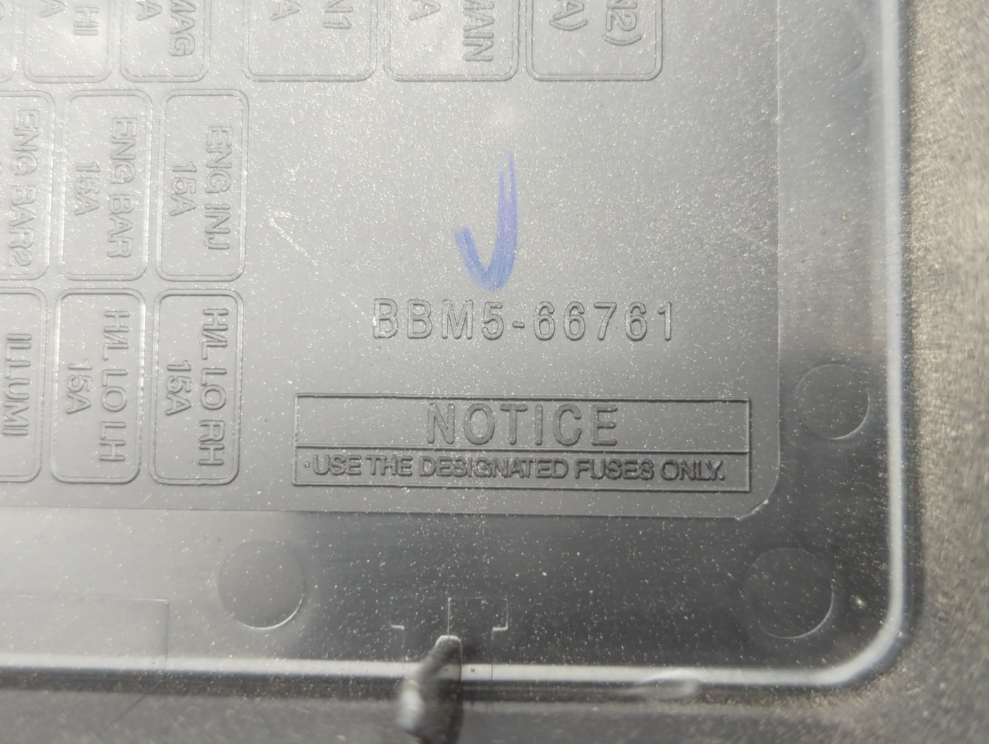 2010 Mazda 3 Fusebox Fuse Box Panel Relay Module P/N:BBM5-66761 Fits OEM Used Auto Parts - Oemusedautoparts1.com