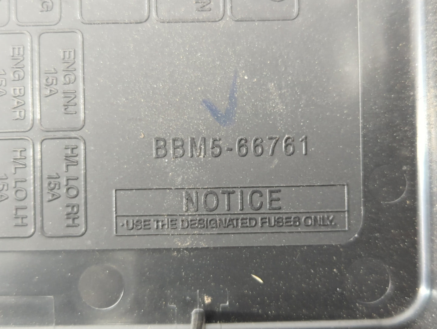 2010 Mazda 3 Fusebox Fuse Box Panel Relay Module P/N:BBM5-66761 Fits OEM Used Auto Parts - Oemusedautoparts1.com