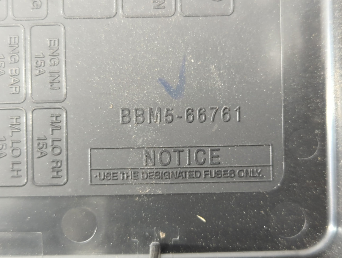 2010 Mazda 3 Fusebox Fuse Box Panel Relay Module P/N:BBM5-66761 Fits OEM Used Auto Parts - Oemusedautoparts1.com
