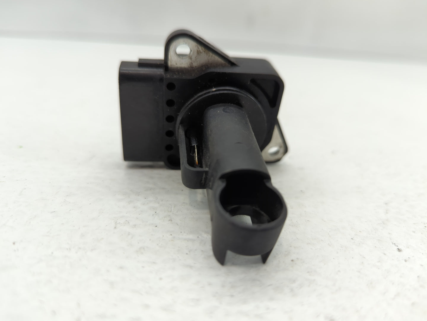 2004-2013 Mazda 3 Mass Air Flow Meter Maf - Oemusedautoparts1.com