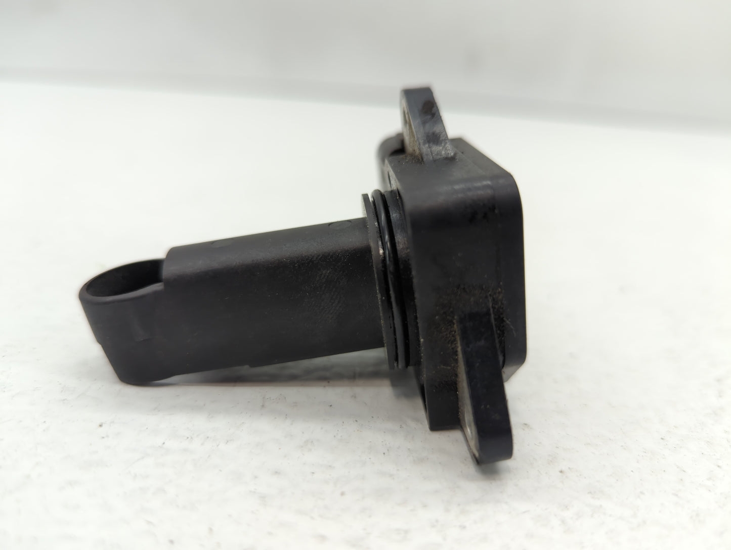2004-2013 Mazda 3 Mass Air Flow Meter Maf - Oemusedautoparts1.com