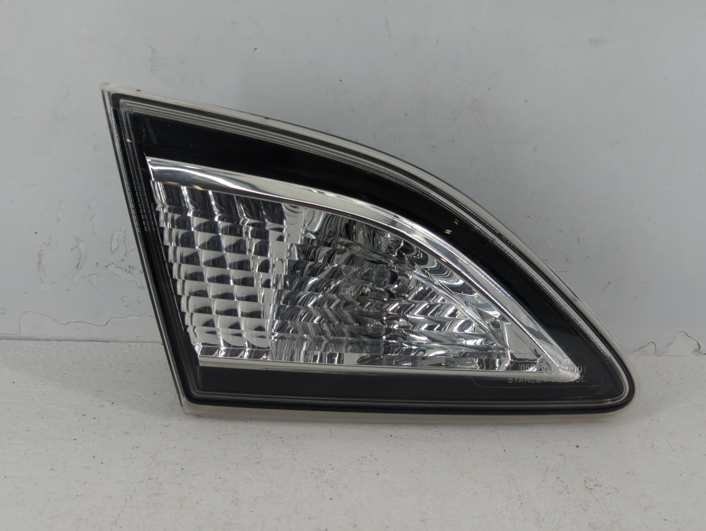 2010-2013 Mazda 3 Tail Light Assembly Driver Left OEM P/N:7440 51 3G0, BBM4 Fits Fits 2010 2011 2012 2013 OEM Used Auto Part