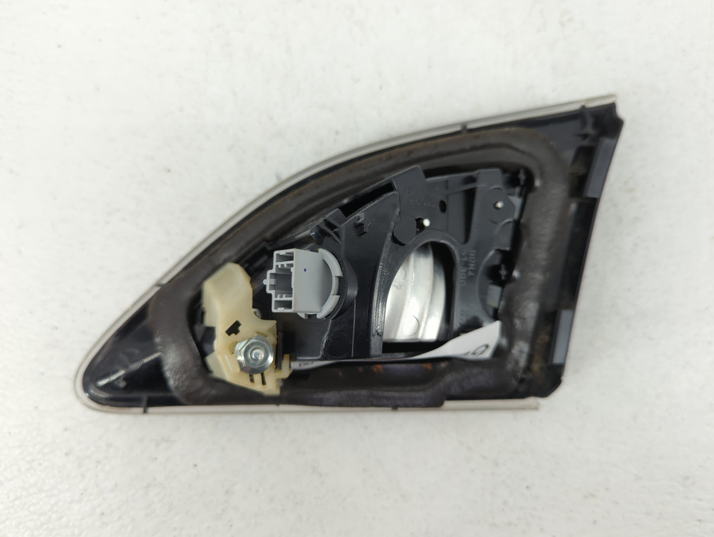 2010-2013 Mazda 3 Tail Light Assembly Driver Left OEM P/N:7440 51 3G0, BBM4 Fits Fits 2010 2011 2012 2013 OEM Used Auto Part