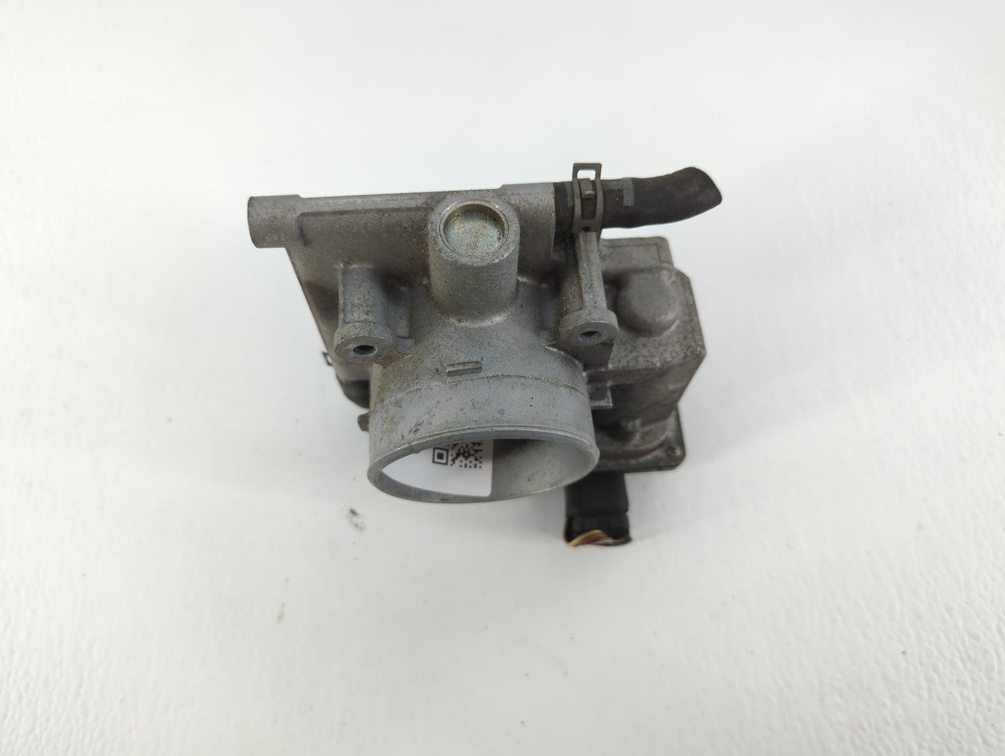 2010-2013 Mazda 3 Throttle Body P/N:9B4G-9F991-A Fits Fits 2009 2010 2011 2012 2013 2014 2015 2016 2017 OEM Used Auto Parts 
