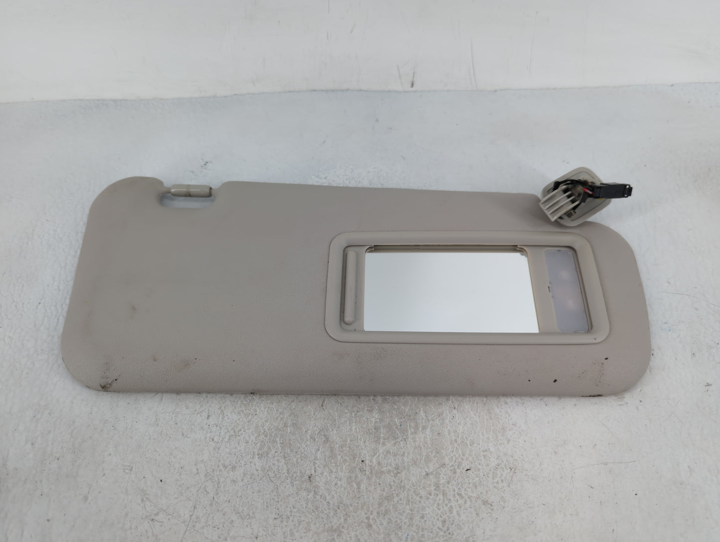 2010-2013 Mazda 3 Sun Visor Shade Replacement Passenger Right Mirror Fits Fits 2010 2011 2012 2013 OEM Used Auto Parts - Oem