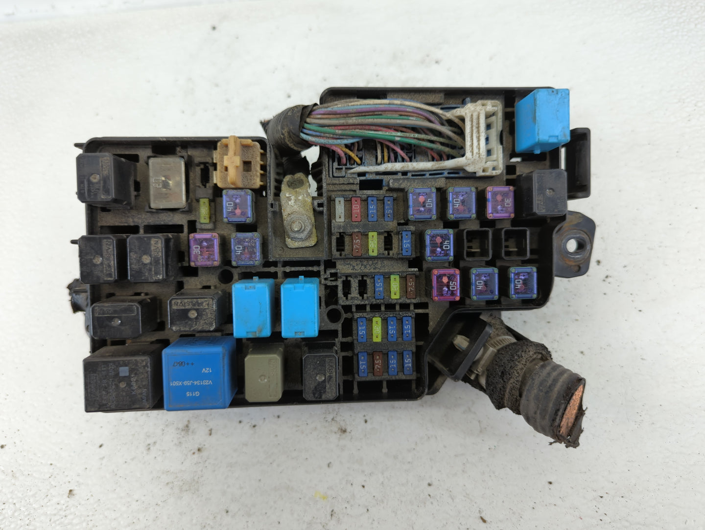 2010 Mazda 3 Fusebox Fuse Box Panel Relay Module P/N:BBM5-66761 Fits OEM Used Auto Parts - Oemusedautoparts1.com