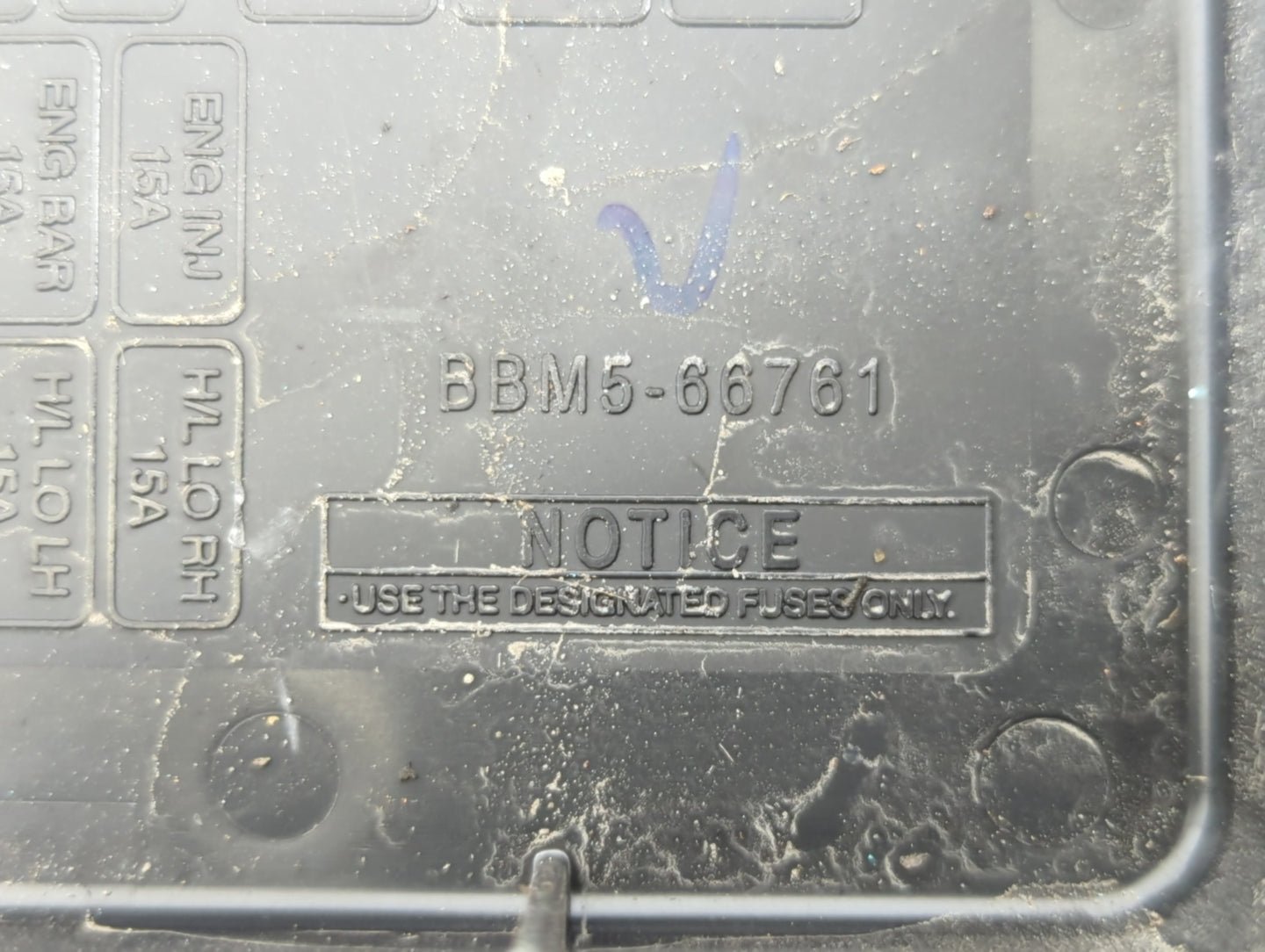 2010 Mazda 3 Fusebox Fuse Box Panel Relay Module P/N:BBM5-66761 Fits OEM Used Auto Parts - Oemusedautoparts1.com