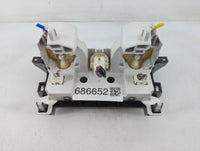 2010-2011 Mazda 3 Climate Control Module Temperature AC/Heater Replacement P/N:BBM4 9K25 Fits Fits 2010 2011 OEM Used Auto P
