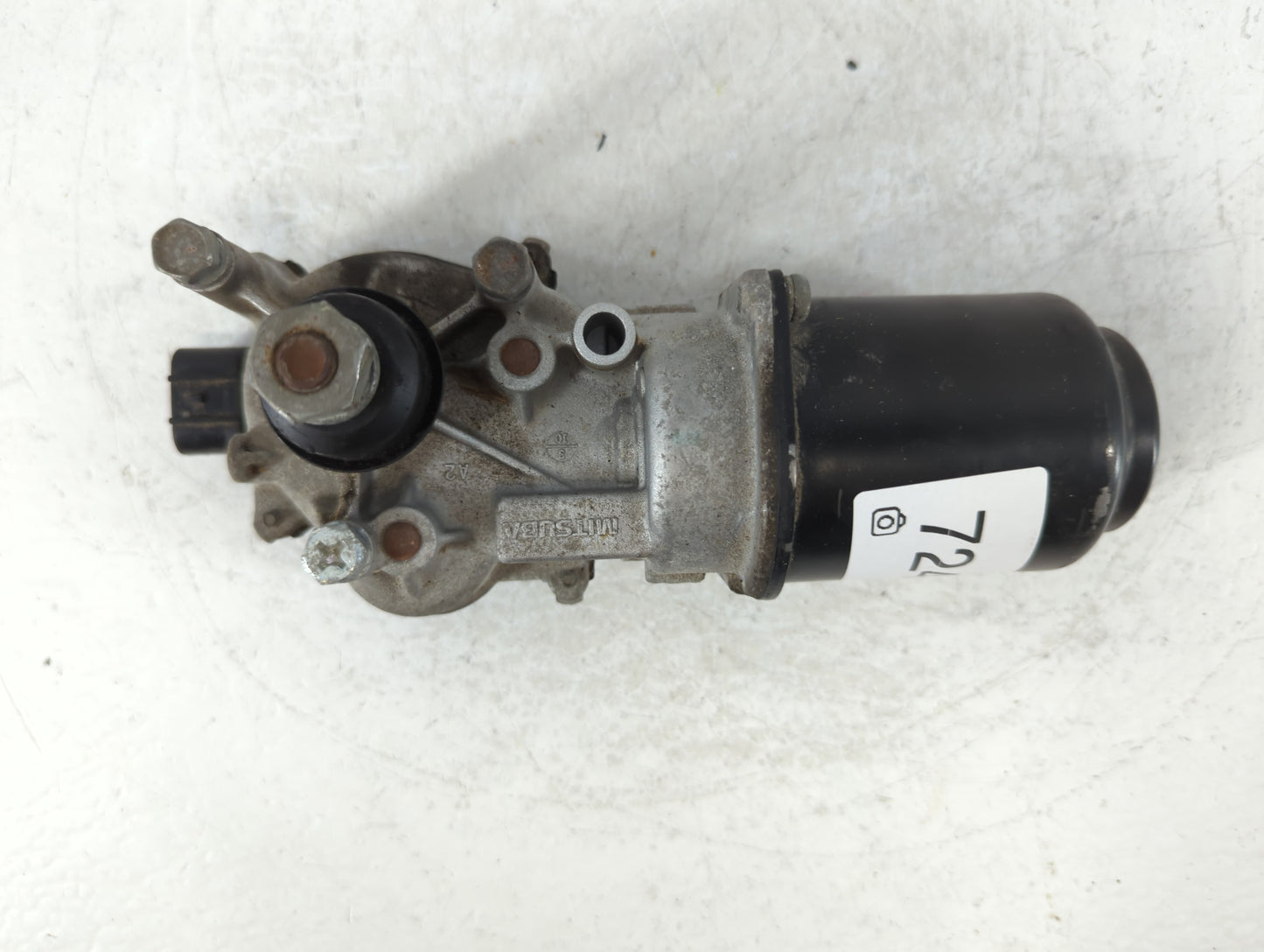 2010-2013 Mazda 3 Front Windshield Wiper Motor P/N:0614B107 Fits Fits 2010 2011 2012 2013 OEM Used Auto Parts - Oemusedautop