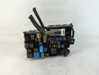 compare product 2010 Mazda 3 Fusebox Fuse Box Panel Relay Module P/N:K2441 PA66+PPE Fits OEM Used Auto Parts