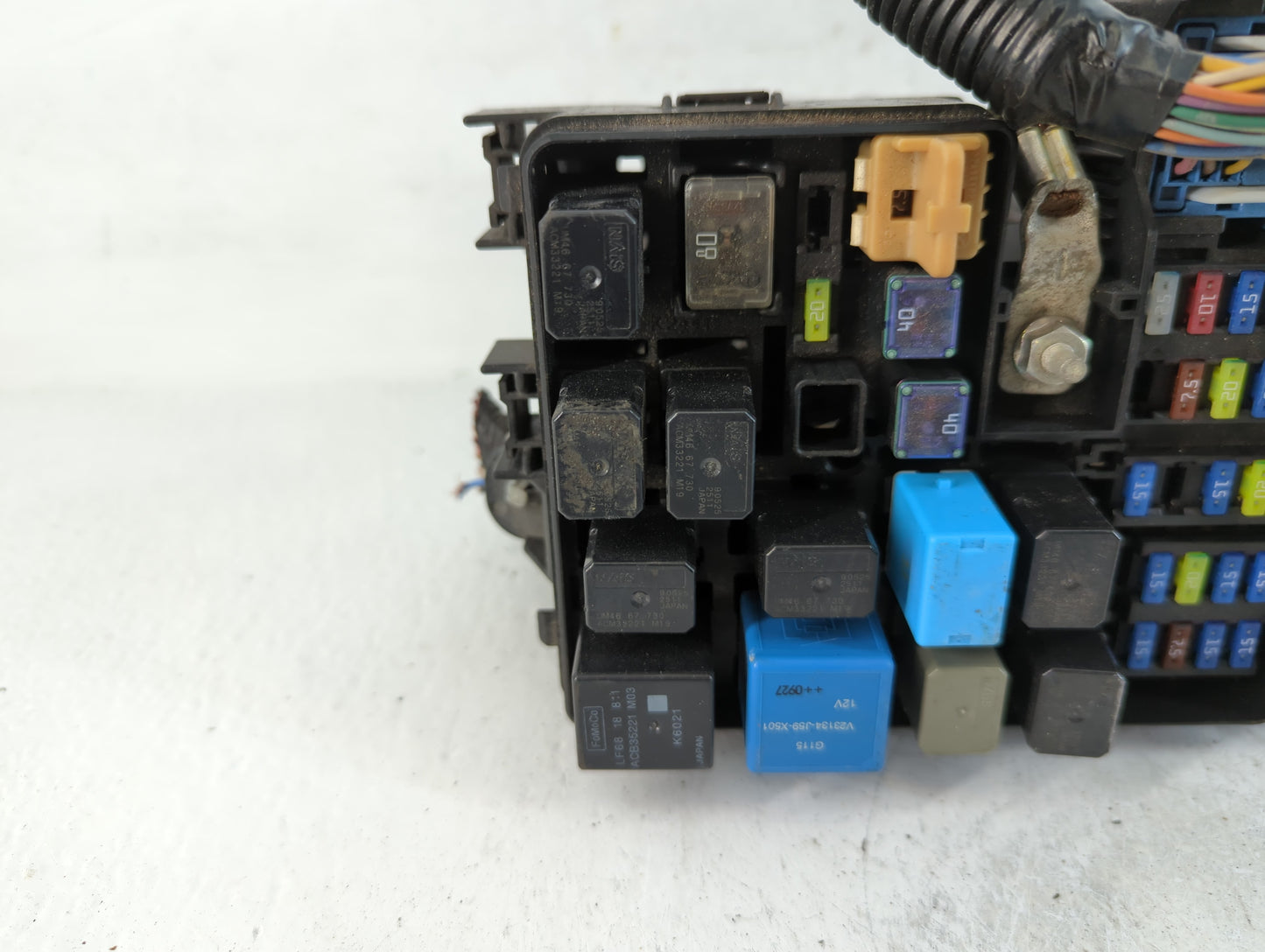 2010 Mazda 3 Fusebox Fuse Box Panel Relay Module P/N:K2441 PA66+PPE Fits OEM Used Auto Parts - Oemusedautoparts1.com