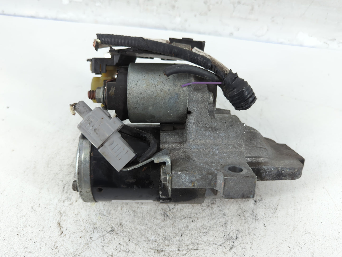 2010-2013 Mazda 3 Car Starter Motor Solenoid OEM P/N:M000T33271 Fits Fits 2010 2011 2012 2013 OEM Used Auto Parts - Oemuseda