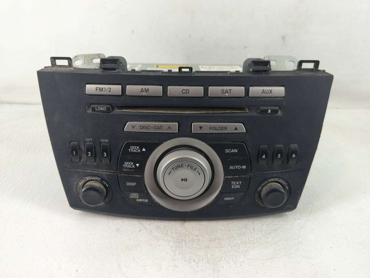 2010 Mazda 3 Radio AM FM Cd Player Receiver Replacement P/N:BBM2 66 AR0A Fits OEM Used Auto Parts - Oemusedautoparts1.com