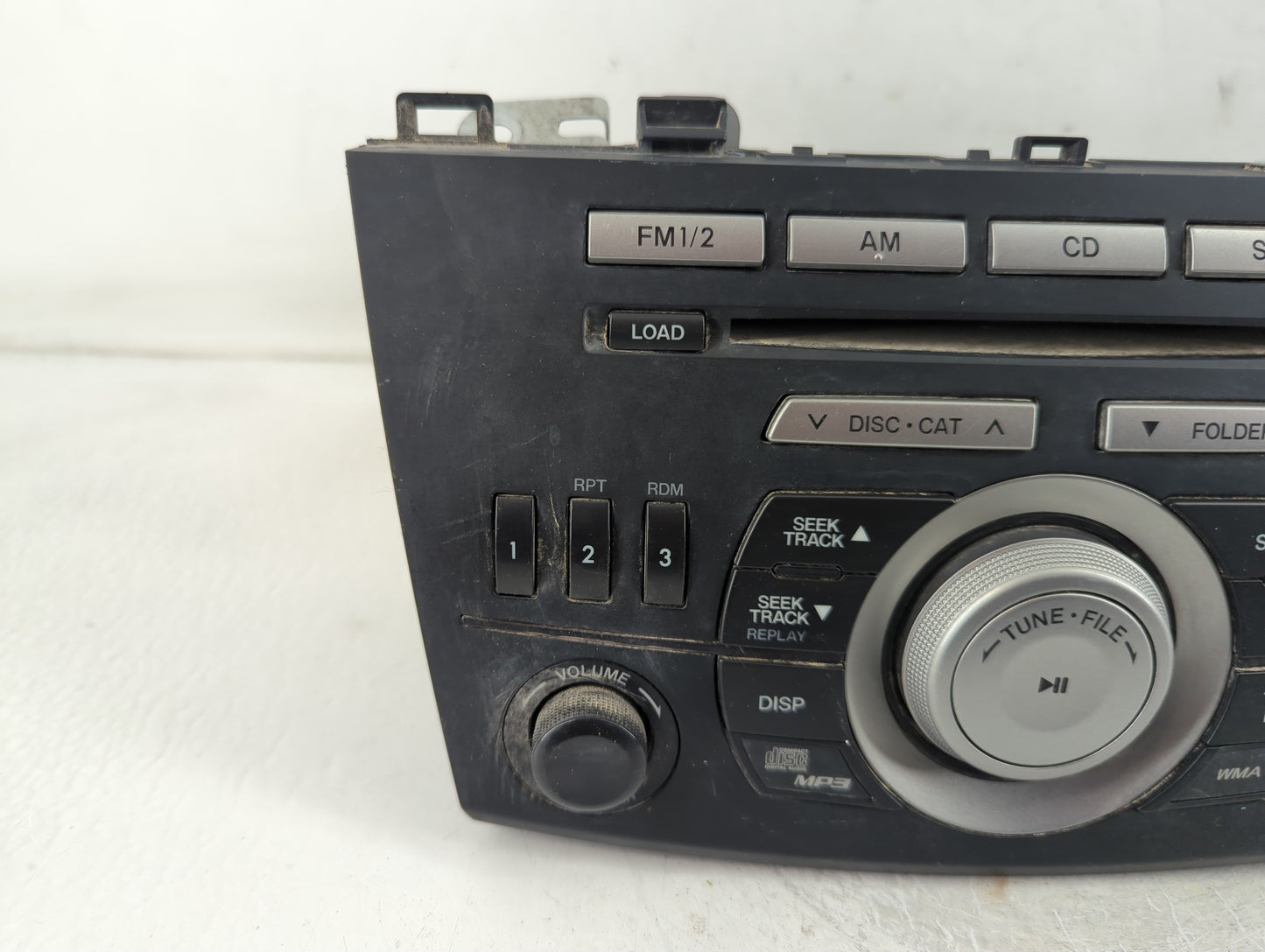 2010 Mazda 3 Radio AM FM Cd Player Receiver Replacement P/N:BBM2 66 AR0A Fits OEM Used Auto Parts - Oemusedautoparts1.com