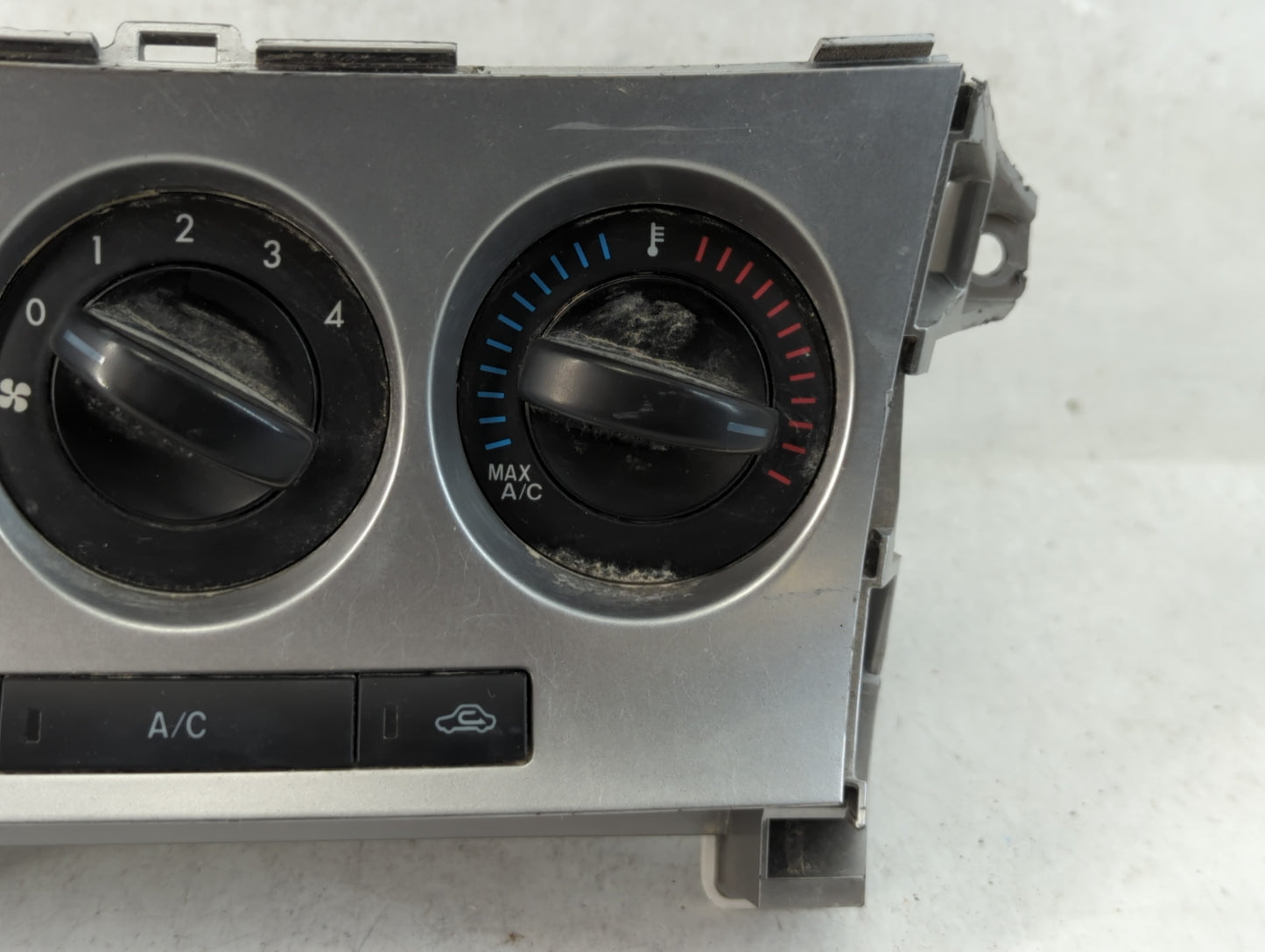 2010-2011 Mazda 3 Climate Control Module Temperature AC/Heater Replacement P/N:9C09 BBM4 Fits Fits 2010 2011 OEM Used Auto P