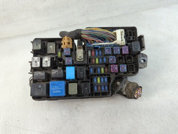 2010 Mazda 3 Fusebox Fuse Box Panel Relay Module Fits OEM Used Auto Parts - Oemusedautoparts1.com