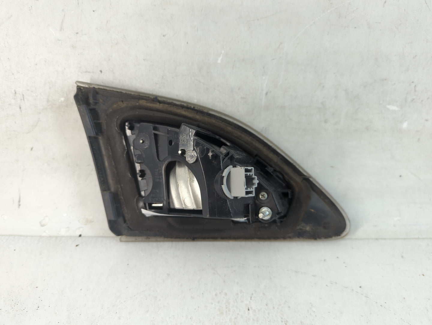 2010-2013 Mazda 3 Tail Light Assembly Driver Left OEM P/N:P8043R Fits Fits 2010 2011 2012 2013 OEM Used Auto Parts - Oemused