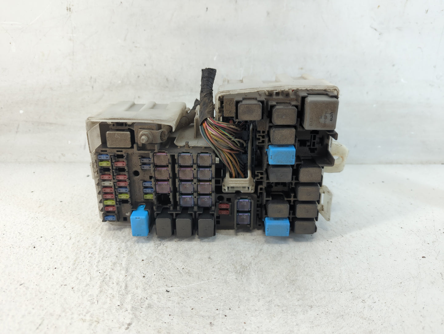 2008-2010 Mazda 5 Fusebox Fuse Box Panel Relay Module P/N:K7005 CD84 66 760 Fits Fits 2008 2009 2010 OEM Used Auto Parts - O