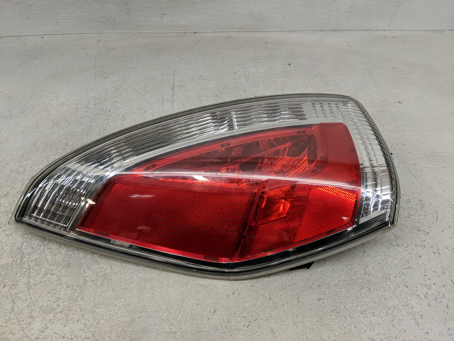 2008-2010 Mazda 5 Tail Light Assembly Driver Left OEM P/N:K2442 C291 51160 Fits Fits 2008 2009 2010 OEM Used Auto Parts - Oe