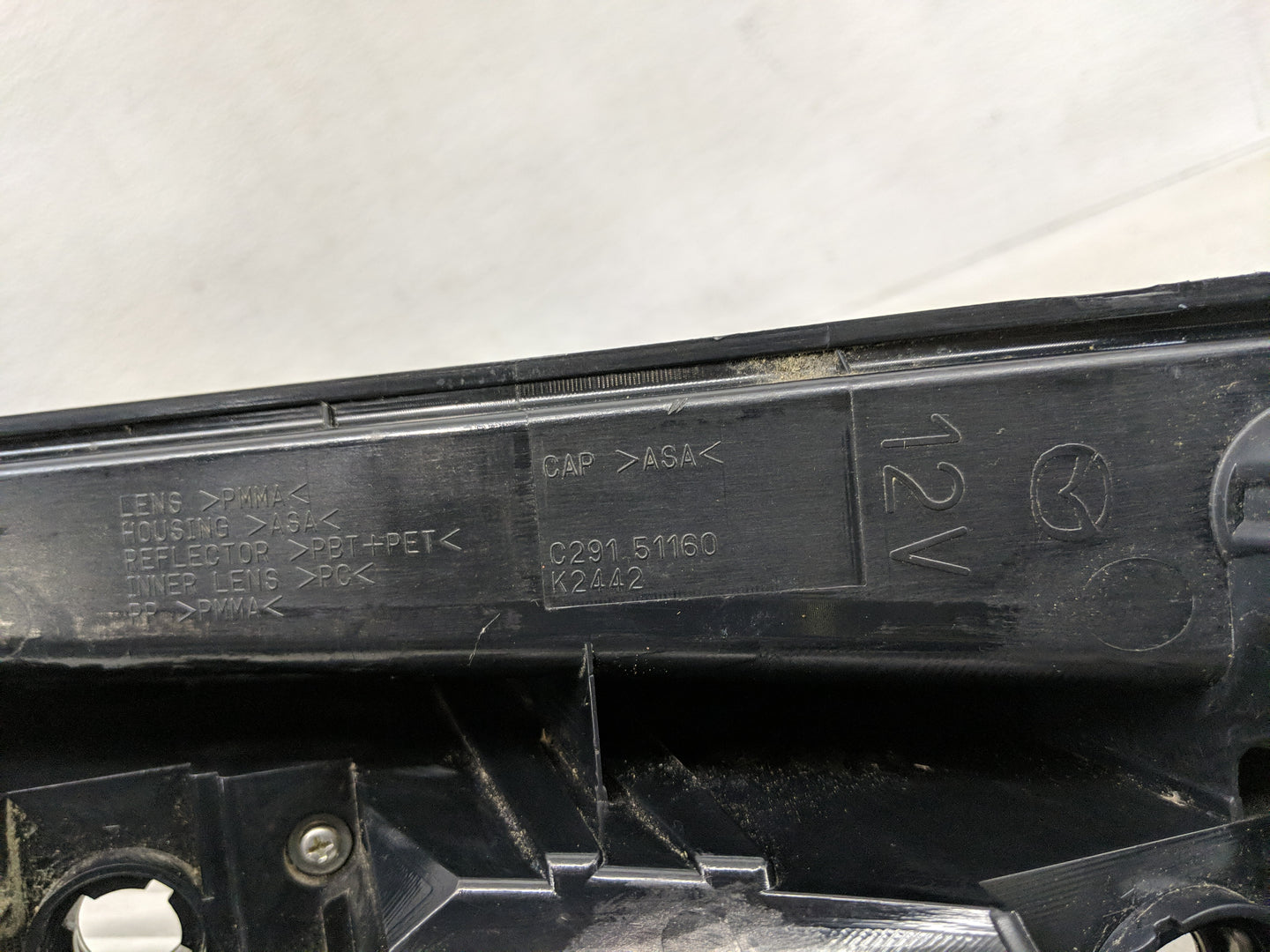 2008-2010 Mazda 5 Tail Light Assembly Driver Left OEM P/N:K2442 C291 51160 Fits Fits 2008 2009 2010 OEM Used Auto Parts - Oe