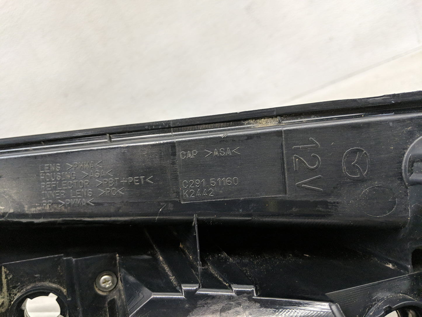 2008-2010 Mazda 5 Tail Light Assembly Driver Left OEM P/N:K2442 C291 51160 Fits Fits 2008 2009 2010 OEM Used Auto Parts - Oe